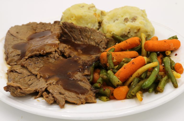 Fireside Welland restaurant angus beef roast beef dinner with mashed potatoes and veggies